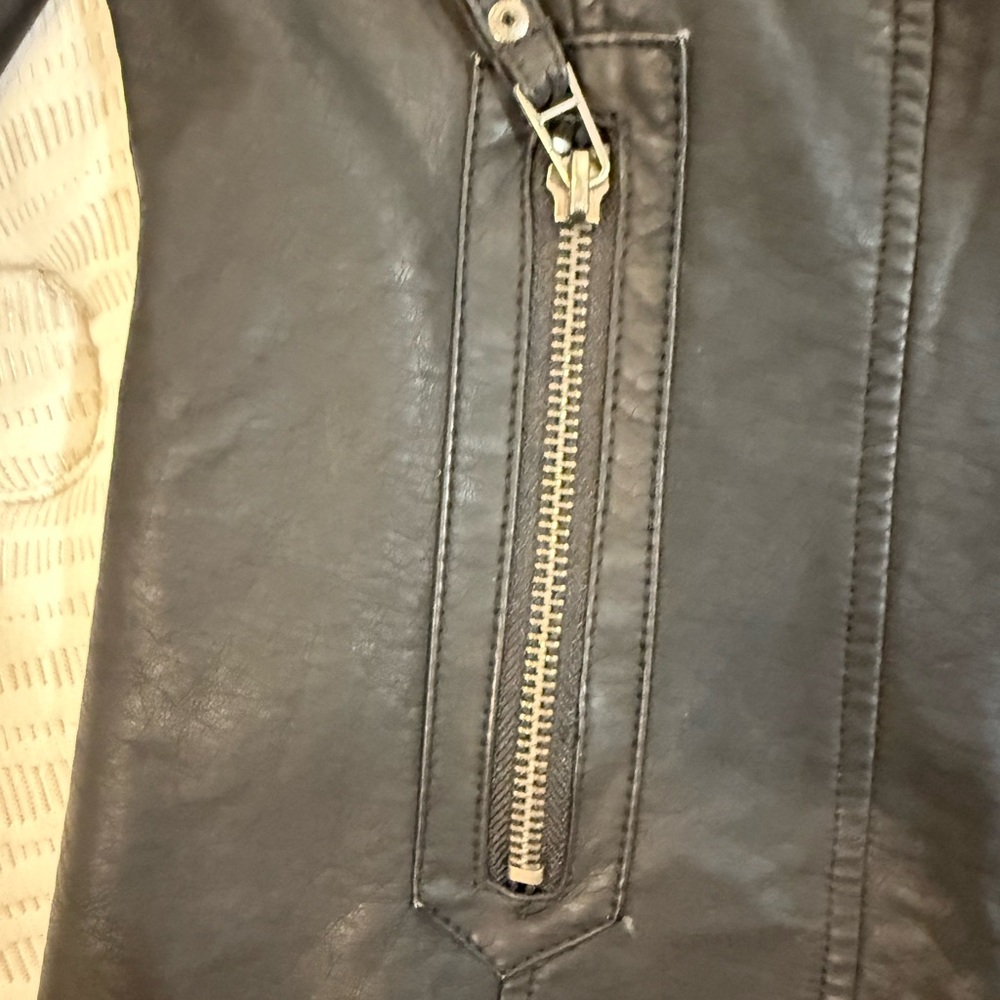 Max Studio Charcoal Leather Jacket - Picture 2 of 6